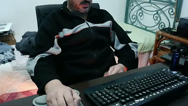 Italian dark desire online show from 3, 12, 2025