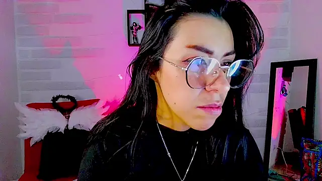 sky girl1 online show from 10, 11, 2025