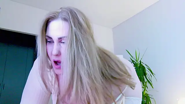 Sinful Eyes online show from 10, 3, 2026