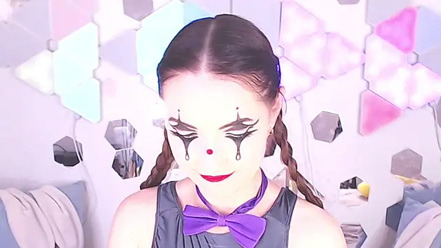 LexiKiss online show from 9, 9, 2025