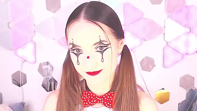 LexiKiss online show from 19, 9, 2025