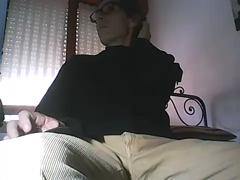 Snapshot of Moro_ra chatting on 21, 3, 2026 Moro ra online show from 21, 3, 2026