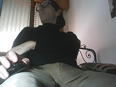 Snapshot of Moro_ra chatting on 27, 3, 2026 Moro ra online show from 27, 3, 2026