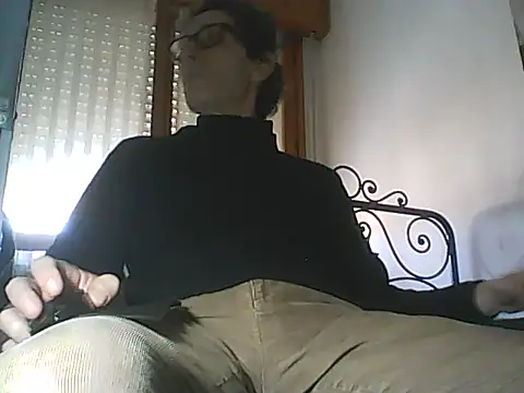 Snapshot of Moro_ra chatting on 28, 3, 2026 Moro ra online show from 28, 3, 2026