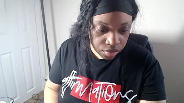 Snapshot of Sexymona1218 chatting on 31, 5, 2026 Sexymona1218 online show from 31, 5, 2026