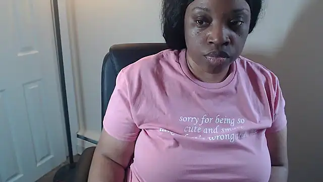 Snapshot of Sexymona1218 chatting on 6, 7, 2026 Sexymona1218 online show from 6, 7, 2026