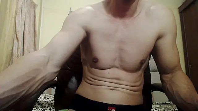Snapshot of SexyMuscled chatting on 28, 11, 2025 SexyMuscled online show from 28, 11, 2025