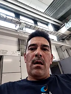 Snapshot of dick81 chatting on 23, 7, 2026 dick81 online show from 23, 7, 2026