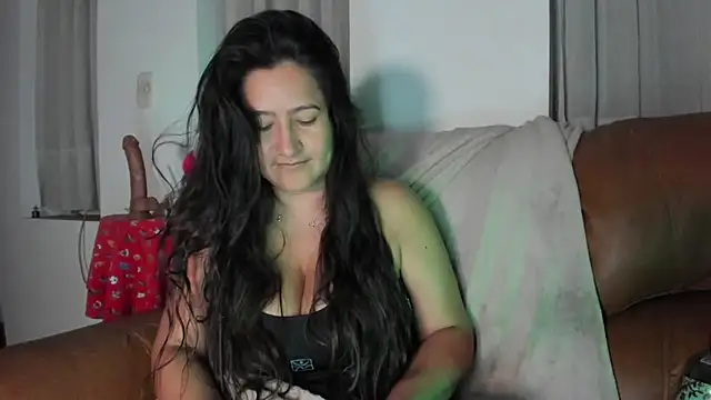 DeesseLuxure online show from 19, 11, 2025