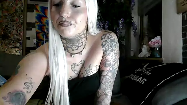 RoxxyInk online show from 9, 9, 2025