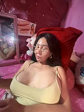 sweetieme online show from 11, 3, 2025