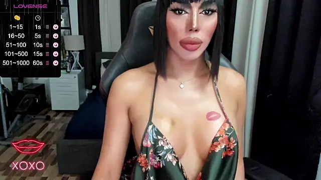 Snapshot of Forever_MissCandace chatting on 30, 1, 2025 Forever MissCandace online show from 30, 1, 2025