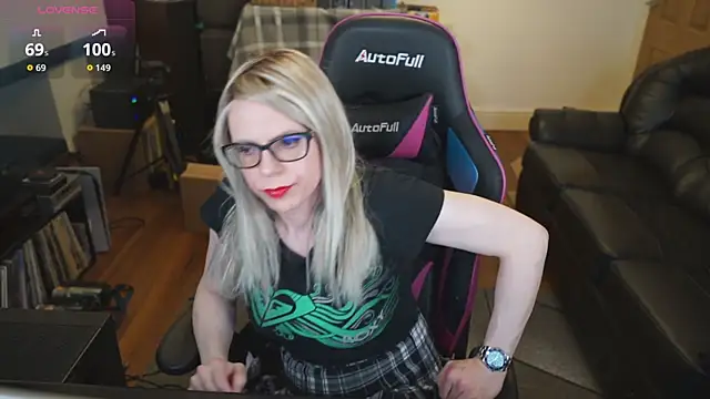 KelseyCobalt online show from 19, 10, 2025