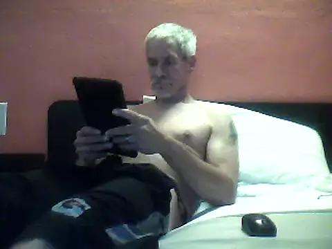 Snapshot of Biknight chatting on 22, 12, 2024 Biknight online show from 22, 12, 2024