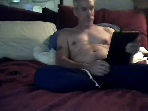 Snapshot of Biknight chatting on 18, 2, 2025 Biknight online show from 18, 2, 2025
