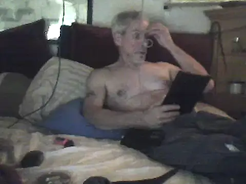 Snapshot of Biknight chatting on 14, 3, 2025 Biknight online show from 14, 3, 2025