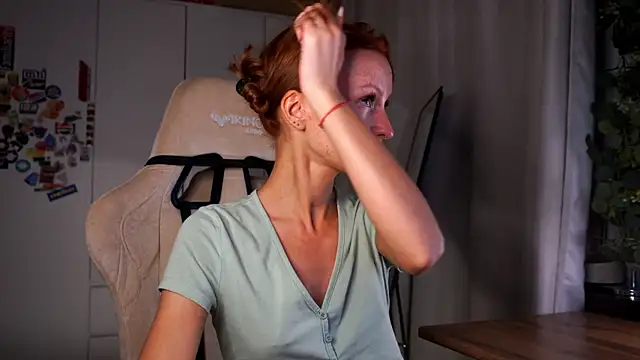 Snapshot of Liuba_Fox chatting on 22, 6, 2026 Liuba Fox online show from 22, 6, 2026