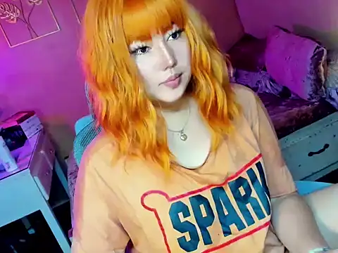 Snapshot of HOTnWILDalice chatting on 16, 9, 2025 HOTnWILDalice online show from 16, 9, 2025