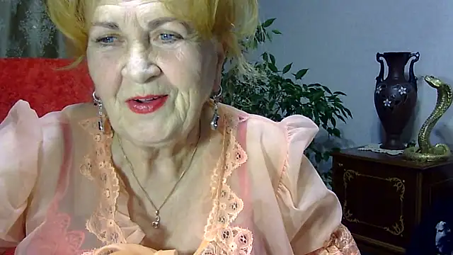 Emma52610 online show from 26, 1, 2025