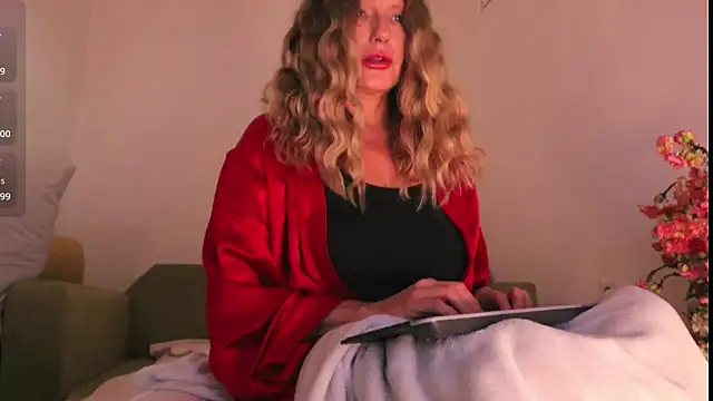 Kishaxxx online show from 7, 10, 2025