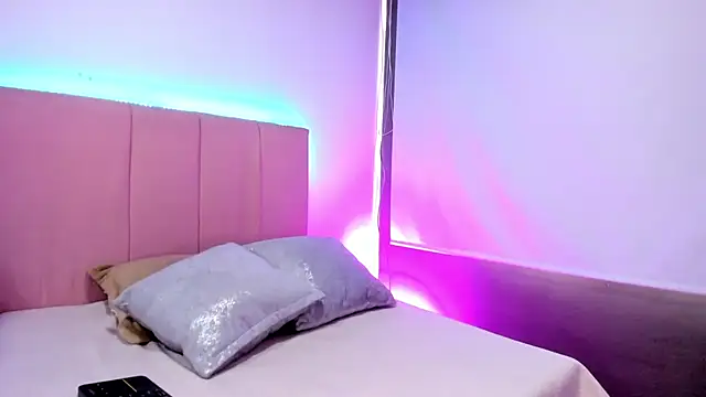 melani xc online show from 13, 11, 2025