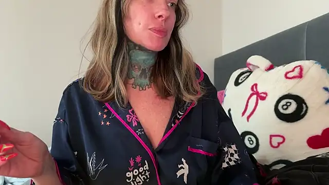 airgeadx online show from 12, 4, 2026