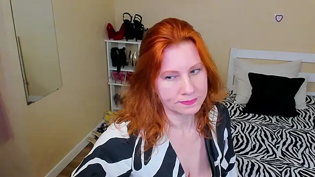 FoxySophia online show from 29, 4, 2026