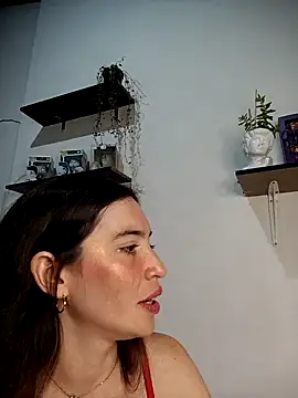 loveuu-bae online show from 22, 12, 2024