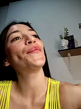 loveuu-bae online show from 3, 1, 2025