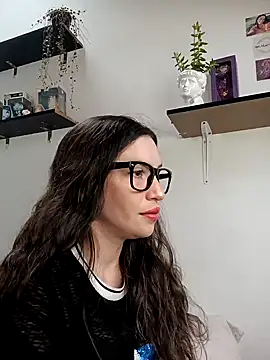 loveuu-bae online show from 6, 2, 2025