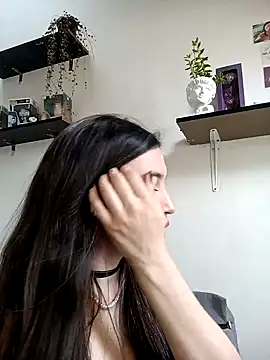 loveuu-bae online show from 24, 2, 2025