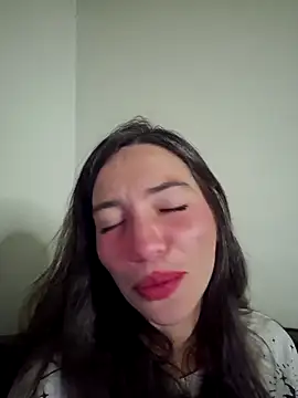 loveuu-bae online show from 22, 9, 2025