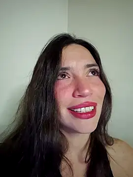 loveuu-bae online show from 27, 9, 2025