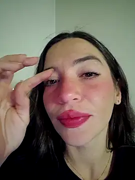 loveuu-bae online show from 7, 10, 2025