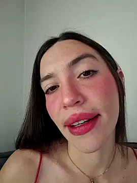 loveuu-bae online show from 14, 10, 2025