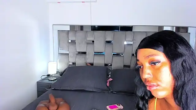 Cammiila online show from 26, 9, 2025