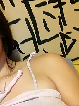 Snapshot of kinky_mila@xh chatting on 20, 12, 2024 kinky milaxh online show from 20, 12, 2024