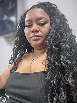 yanza2002 online show from 30, 1, 2025