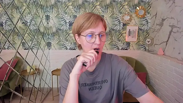Snapshot of Paris_Cherry chatting on 30, 5, 2026 Paris Cherry online show from 30, 5, 2026