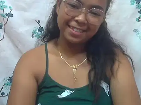 milkboobsgirl online show from 12, 3, 2025