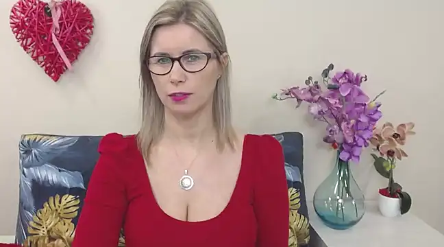 DoreenSexy online show from 2, 1, 2025