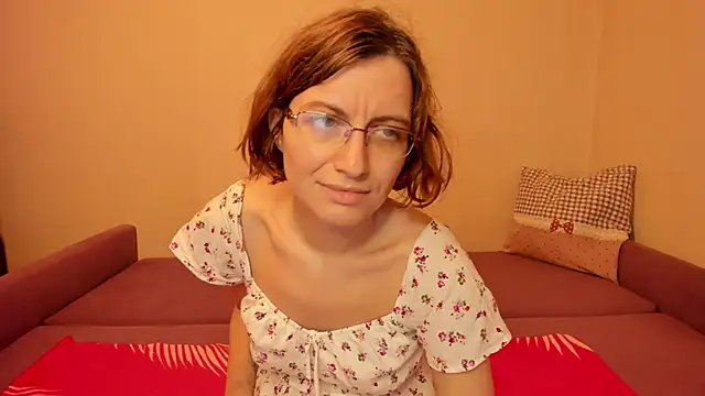 Snapshot of MarilynDream chatting on 28, 5, 2026 MarilynDream online show from 28, 5, 2026