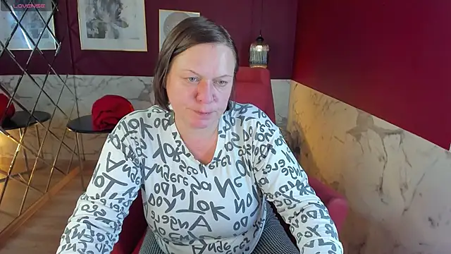 KellyPerfection online show from 21, 7, 2026