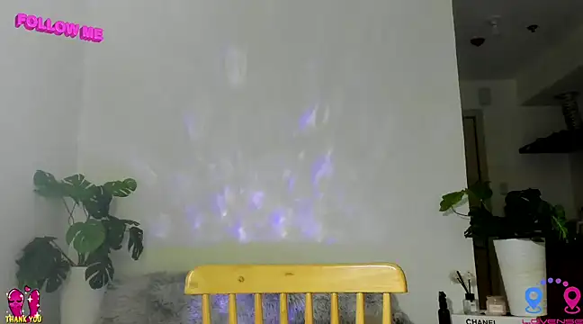 hottycrishina online show from 1, 2, 2025