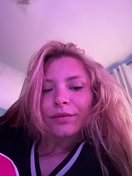 AnastasiaAniess online show from 2, 4, 2026