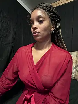 Rakiyahcharms online show from 13, 5, 2026