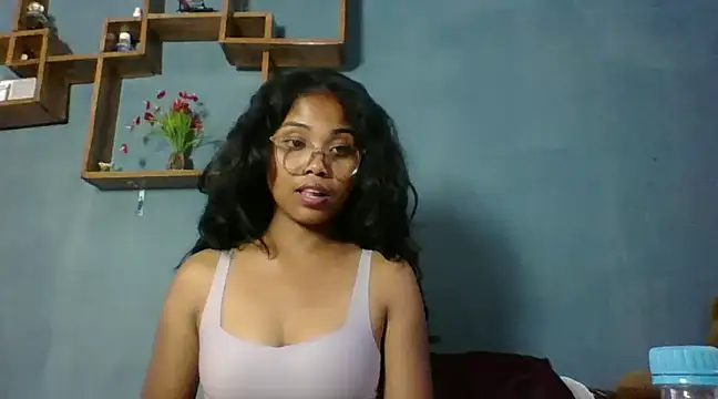 Snapshot of naya86 chatting on 16, 12, 2024 naya86 online show from 16, 12, 2024