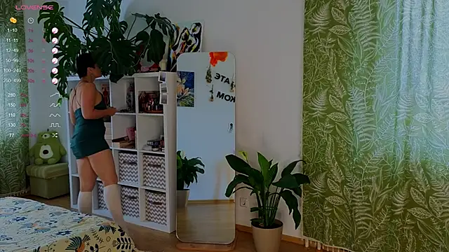 lana sky online show from 13, 10, 2025