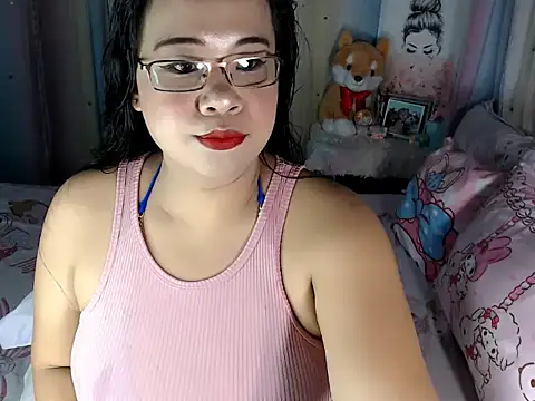 Snapshot of hersheykisses07 chatting on 21, 10, 2025 hersheykisses07 online show from 21, 10, 2025