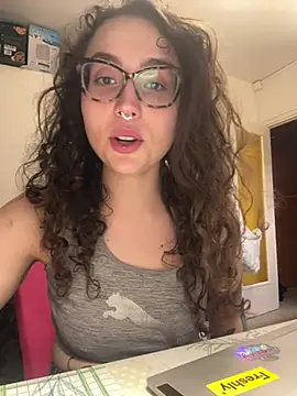 Snapshot of ladyturtle chatting on 12, 5, 2026 ladyturtle online show from 12, 5, 2026